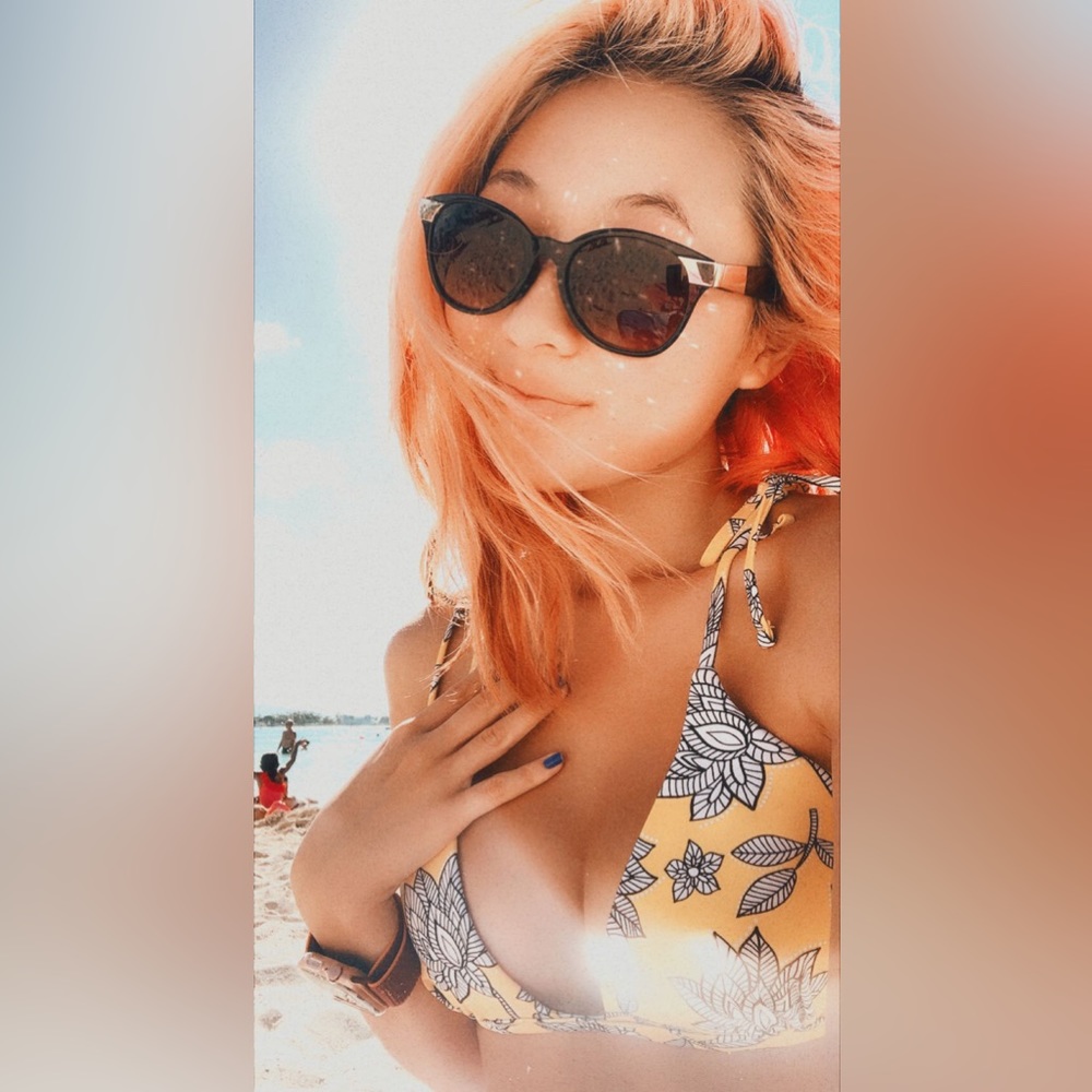 Meet your Posher, Belle